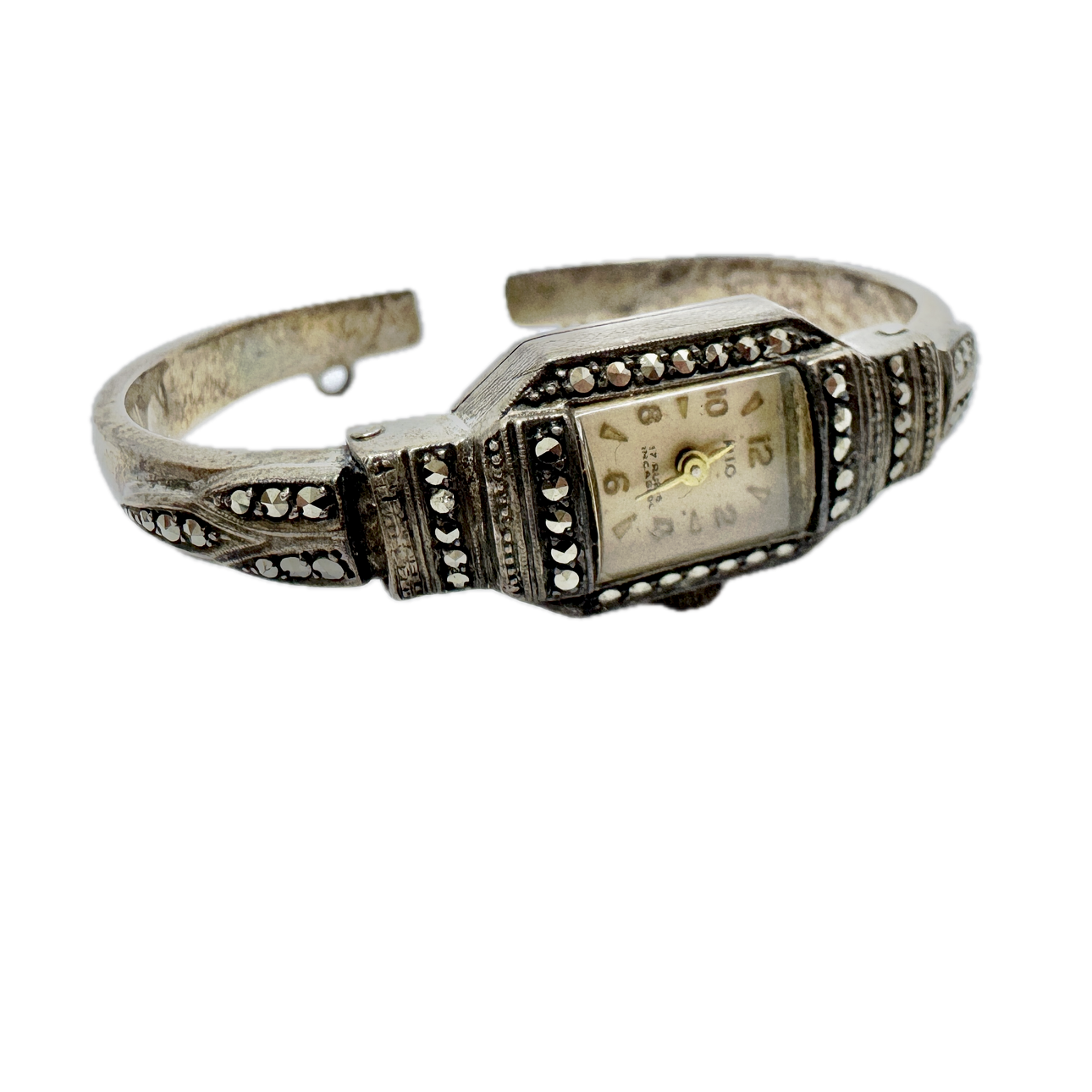 Damur. Art-deco. Silver.