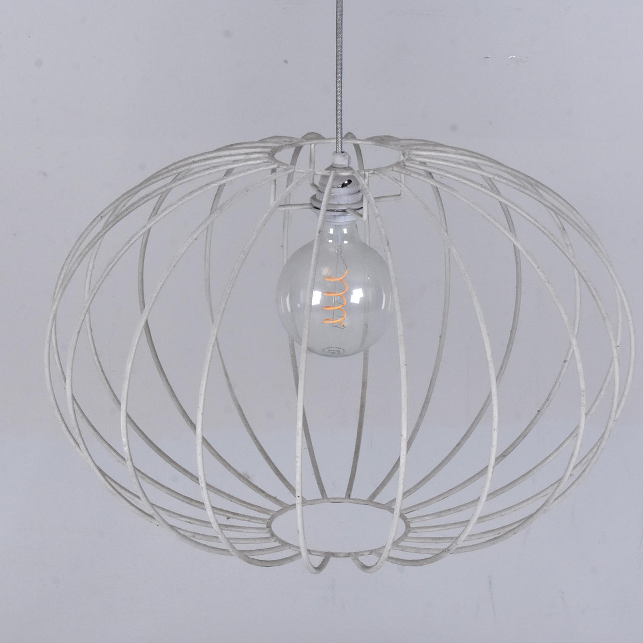 TAKLAMPA, modern tillverkning.