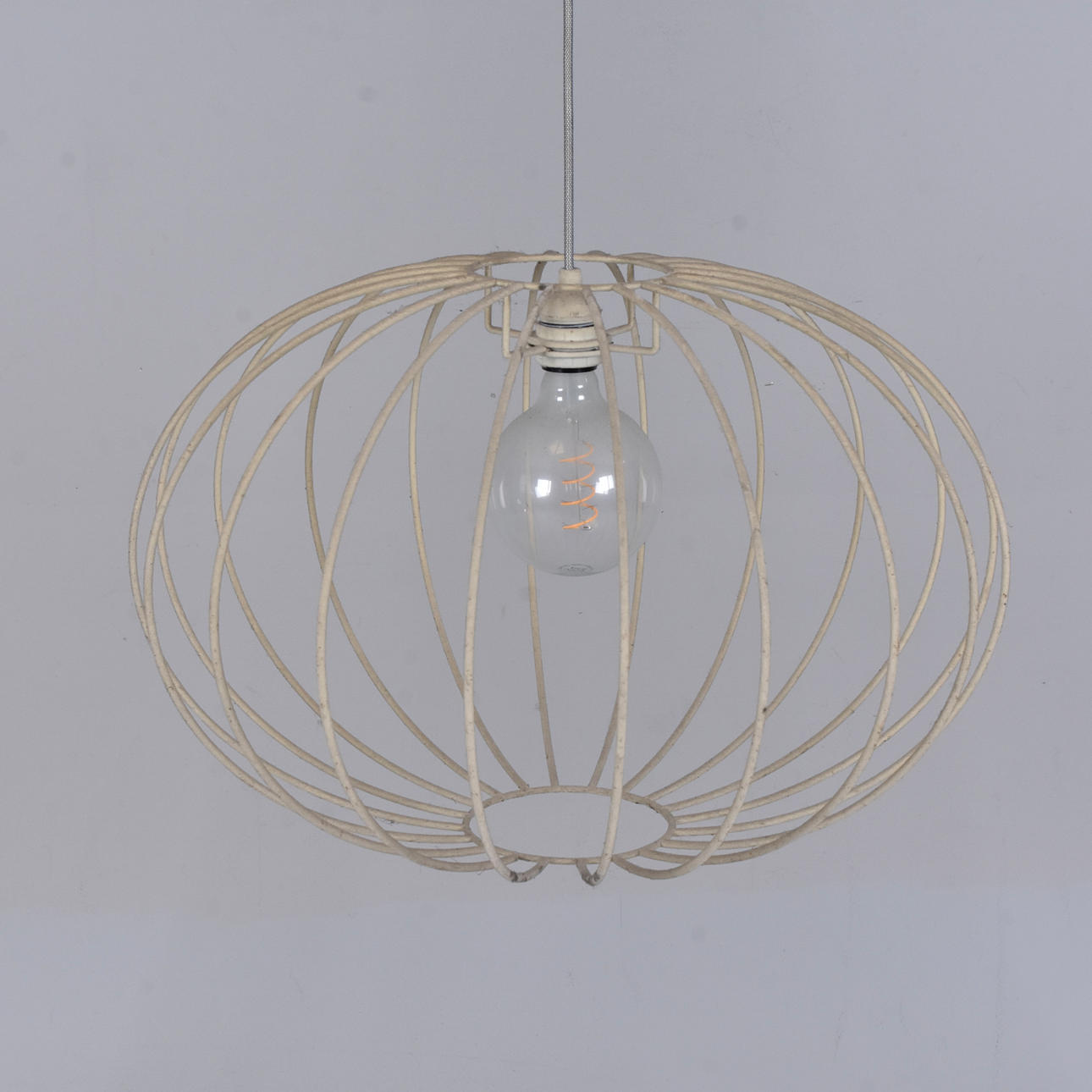 TAKLAMPA, modern tillverkning.