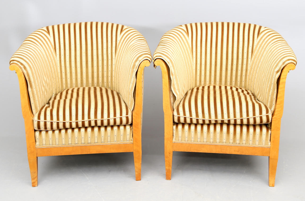 CLUBFÅTÖLJER, 1 par, björk, Karl Johanstil, 18/1900-tal.