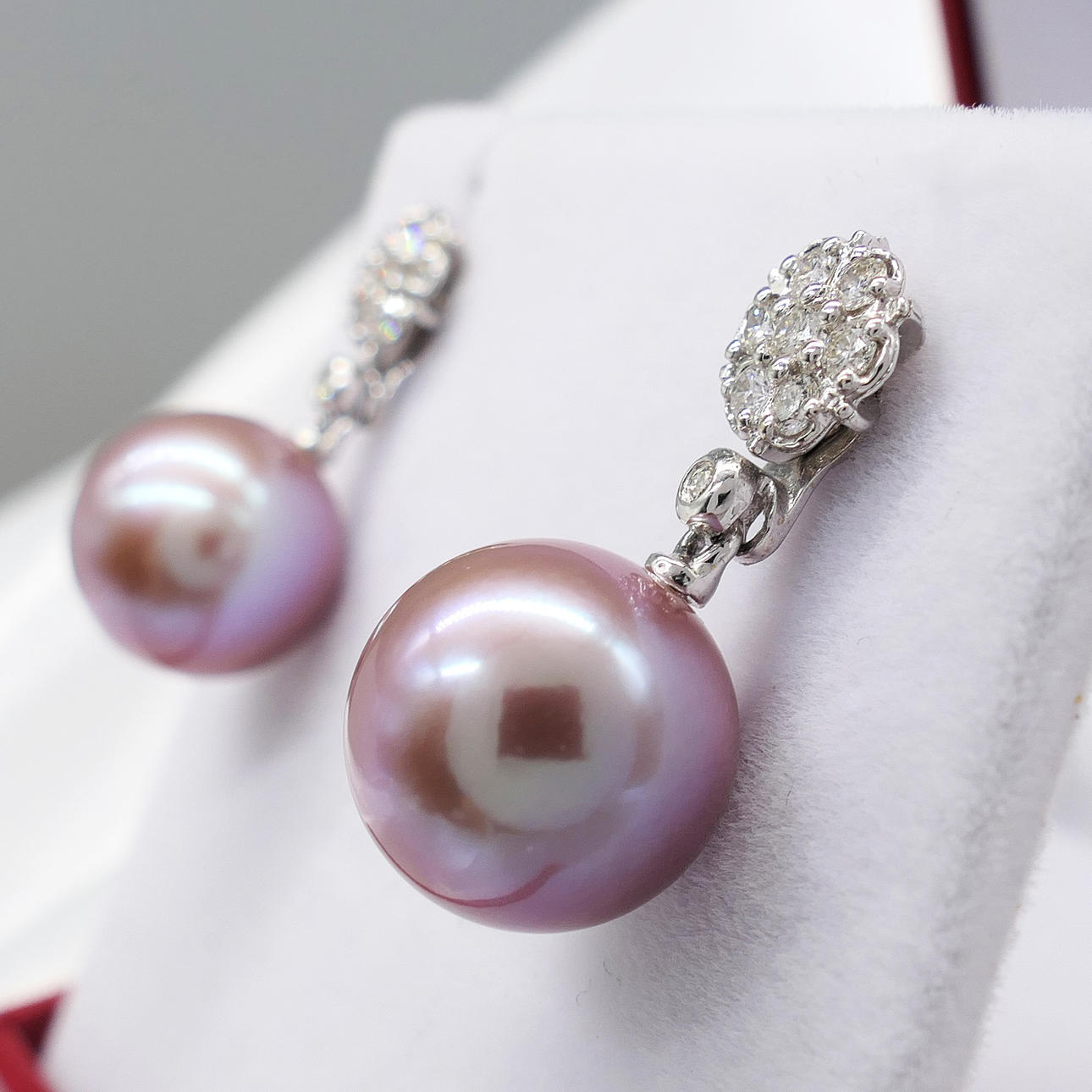 PEARL & DIAMOND earrings, detachable bales.