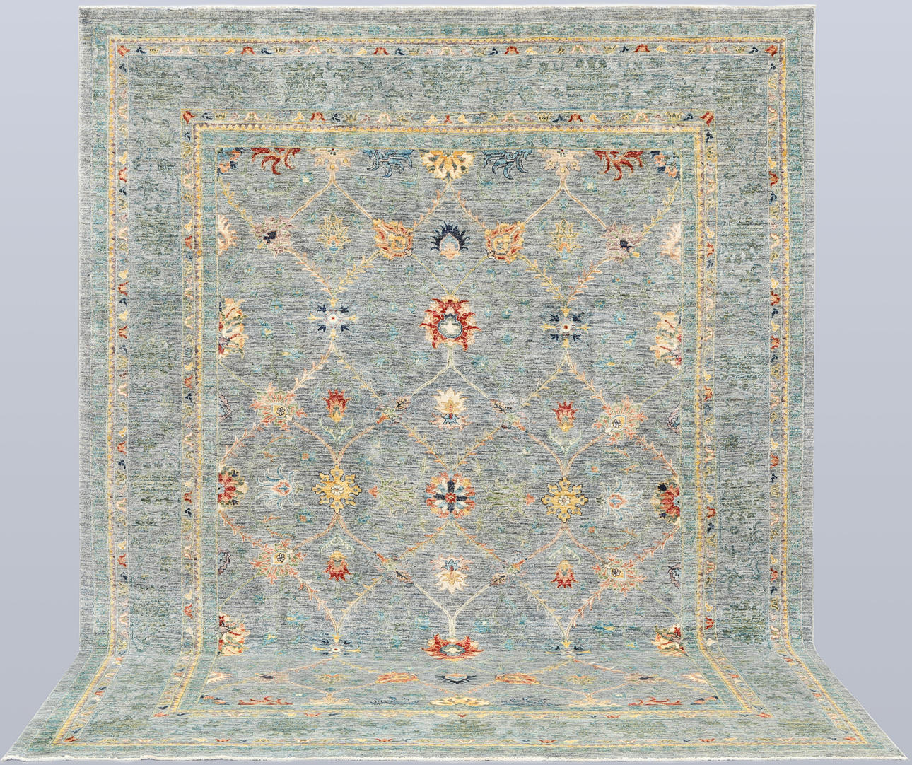 CARPET, Zigler design, approx. 323 x 250 cm.