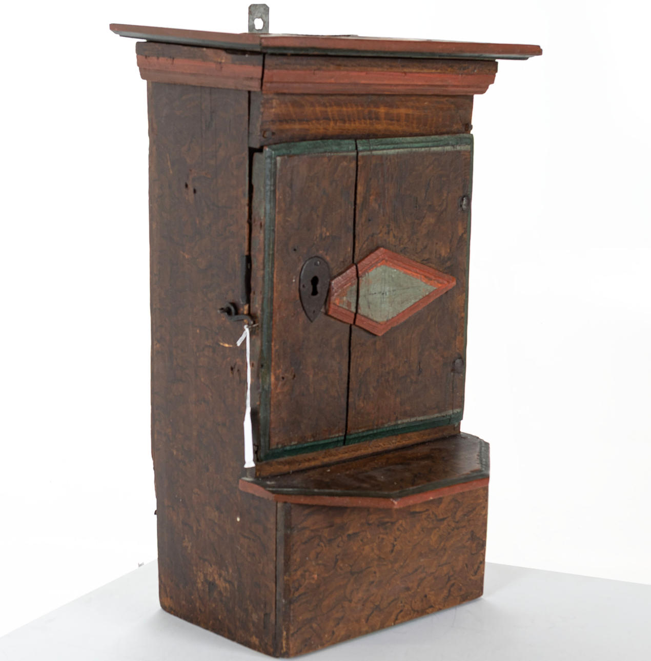 A general purpose hanging cabinet, 17th/19th century.