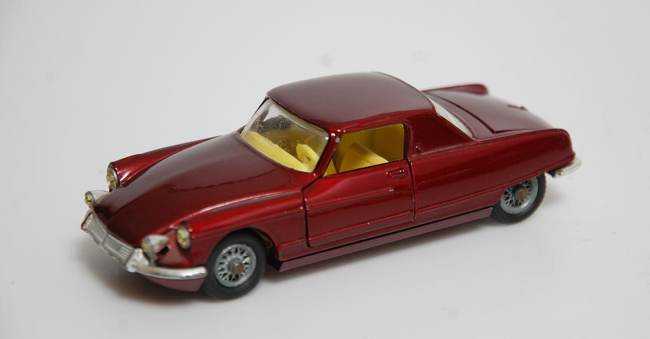 MODELLBIL, Corgi Citroen " Le Dandy " Coupe.