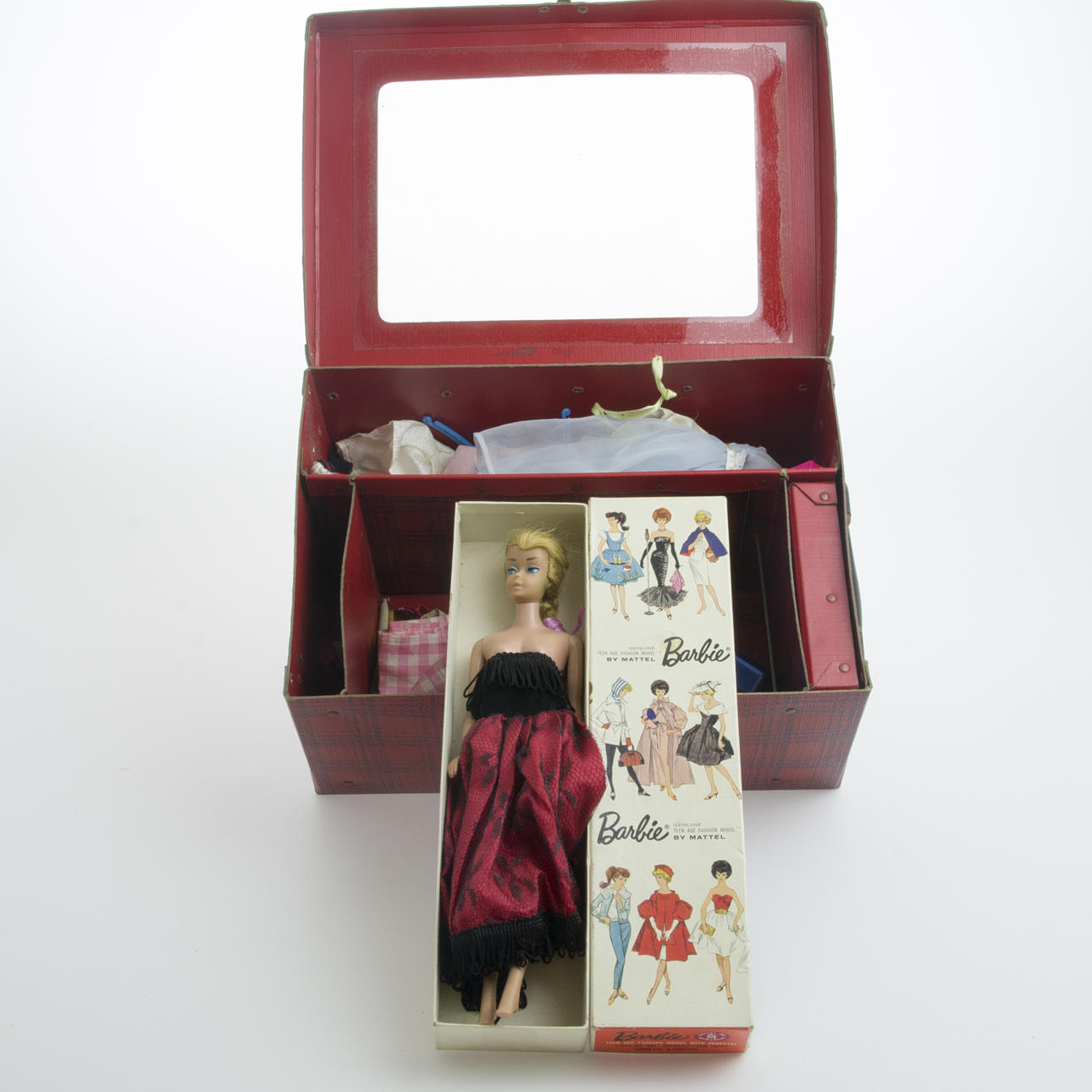 BARBIEDOCKA MED TILLBEHÖR, "Midge", Matell.