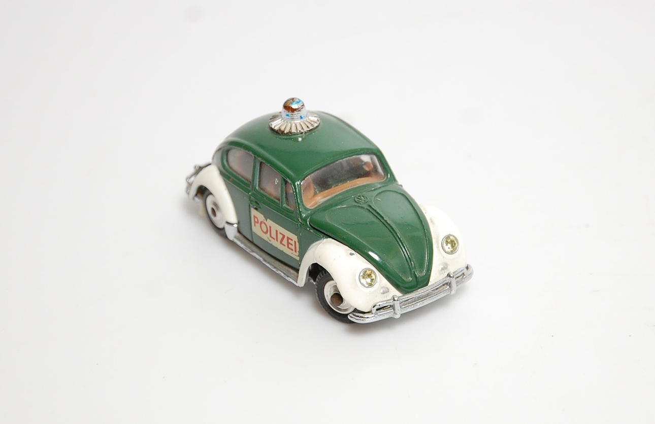 コーギー VOLKSWAGEN 1200 SALOON CORGI TOYS VOLKSWAGEN 1200 SALOON ビートル - メルカリ