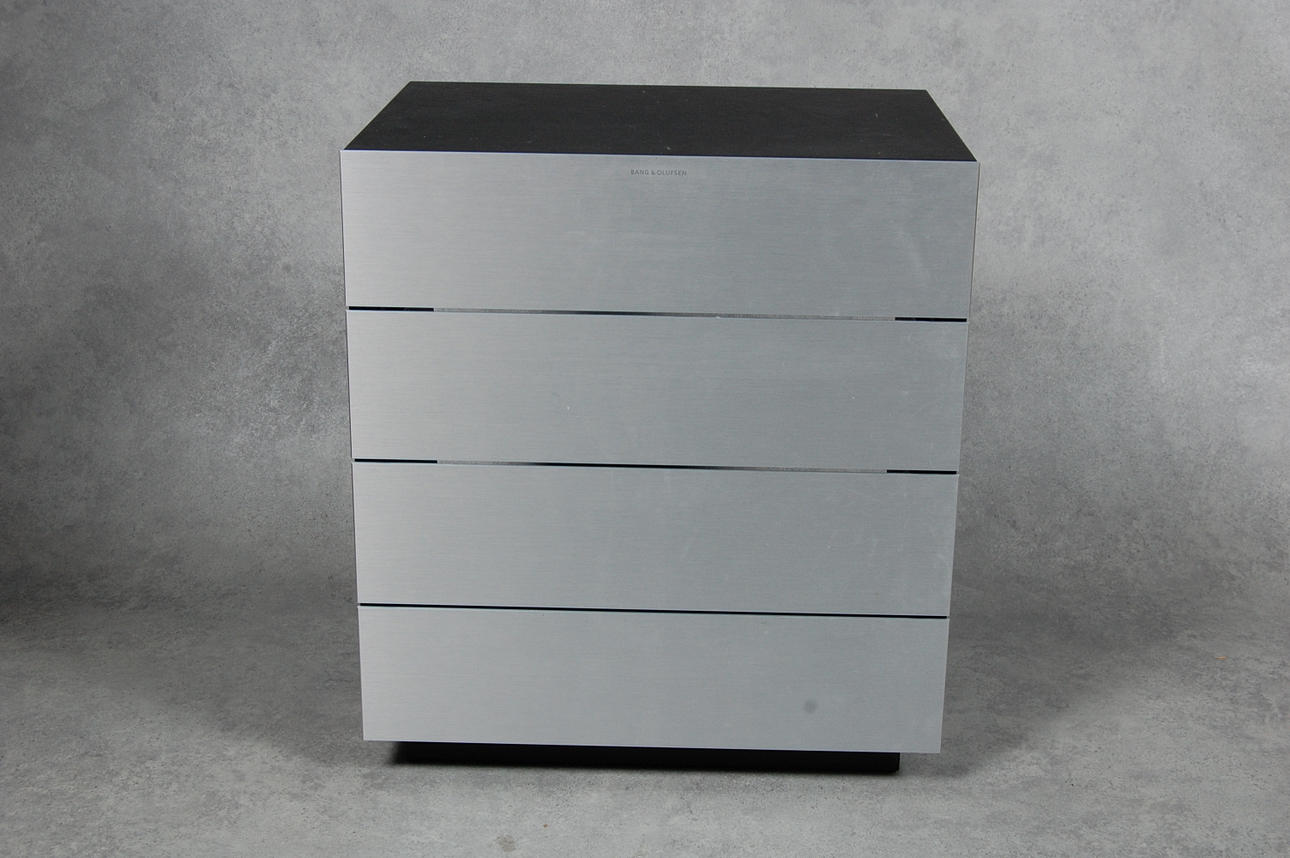 MUSIKMÖBEL, Bang & Olufsen.
