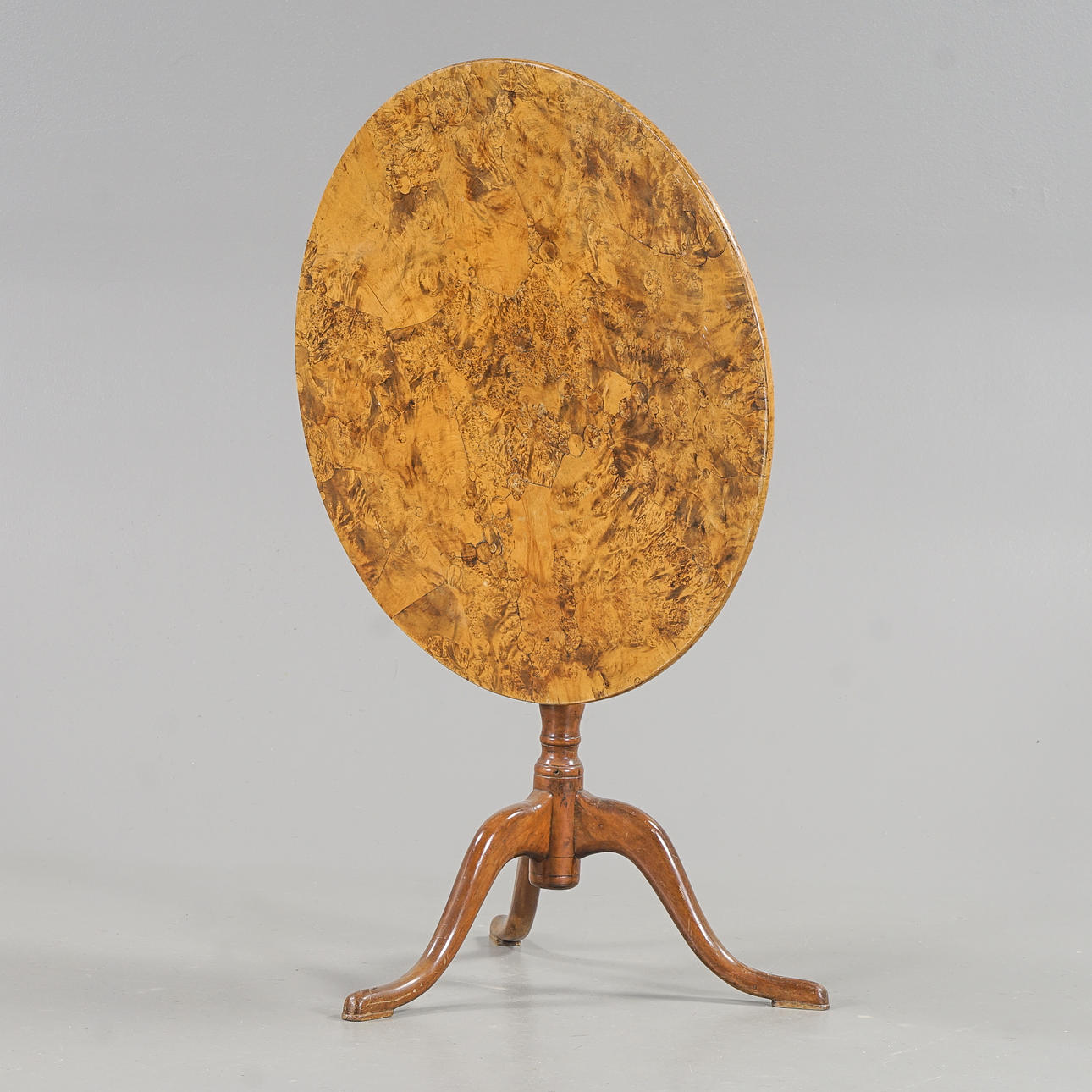 A 19th century folding table Alrot. Furniture - Tables - Auctionet