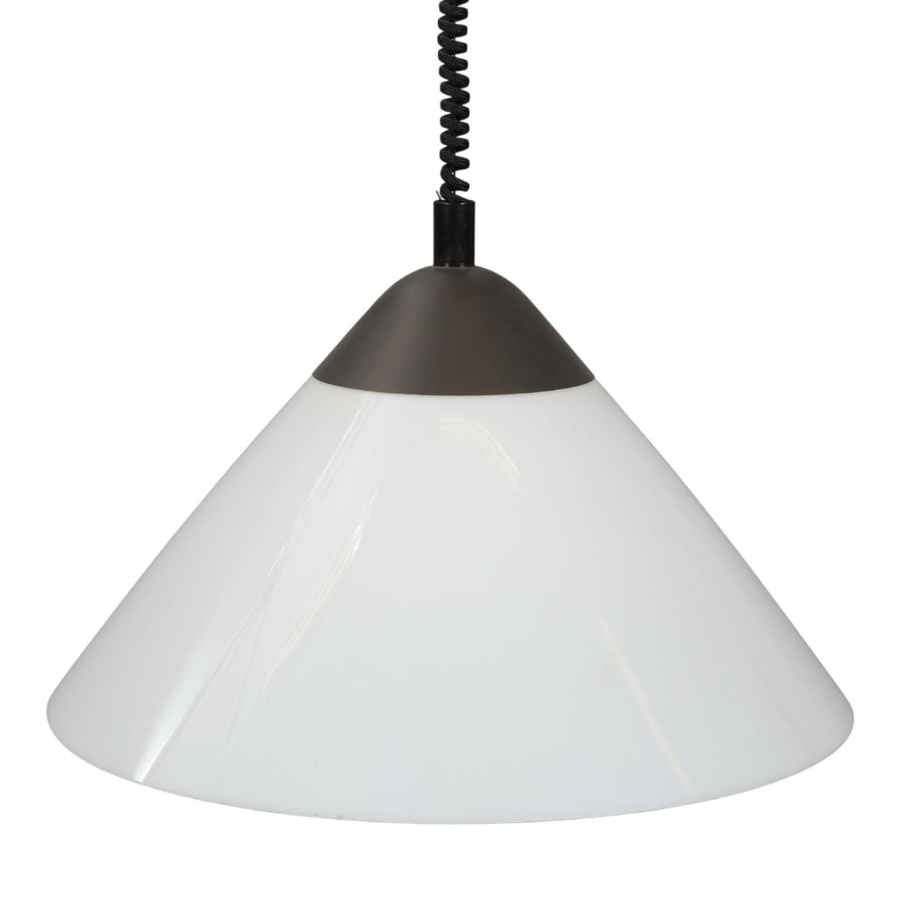 HANS J WEGNER. Louis Poulsen. "Opala" pendel.