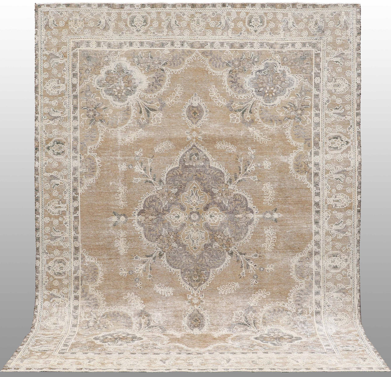 MATTA, carpet vintage, 314 x 237 cm.