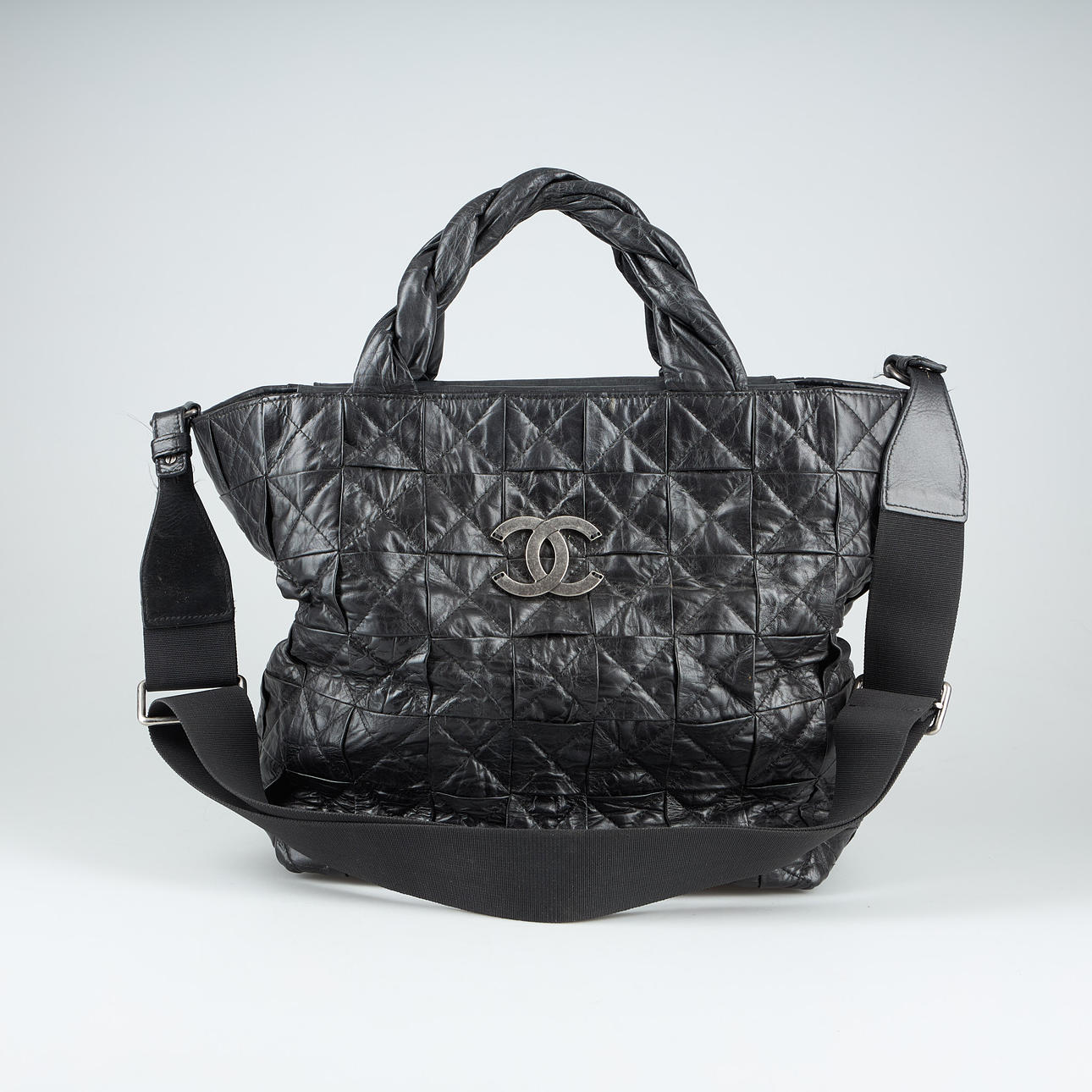 CHANEL, Lady braid tote, 2006-2008.