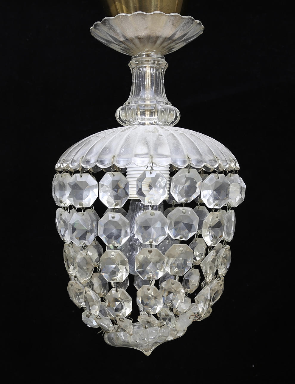 TAKLAMPA, glas, 1900-tal, höjd ca. 30 cm.