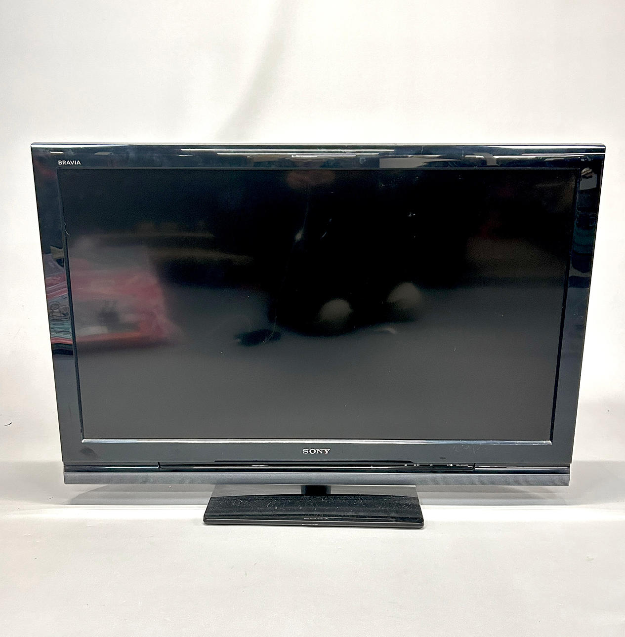 SONY 42 TUMS TV.
