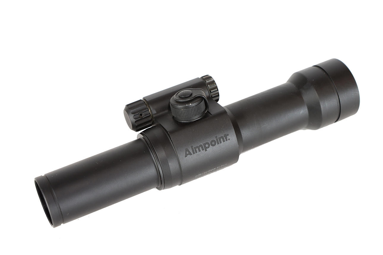 RÖDPUNKTSIKTE AIMPOINT 9000L.