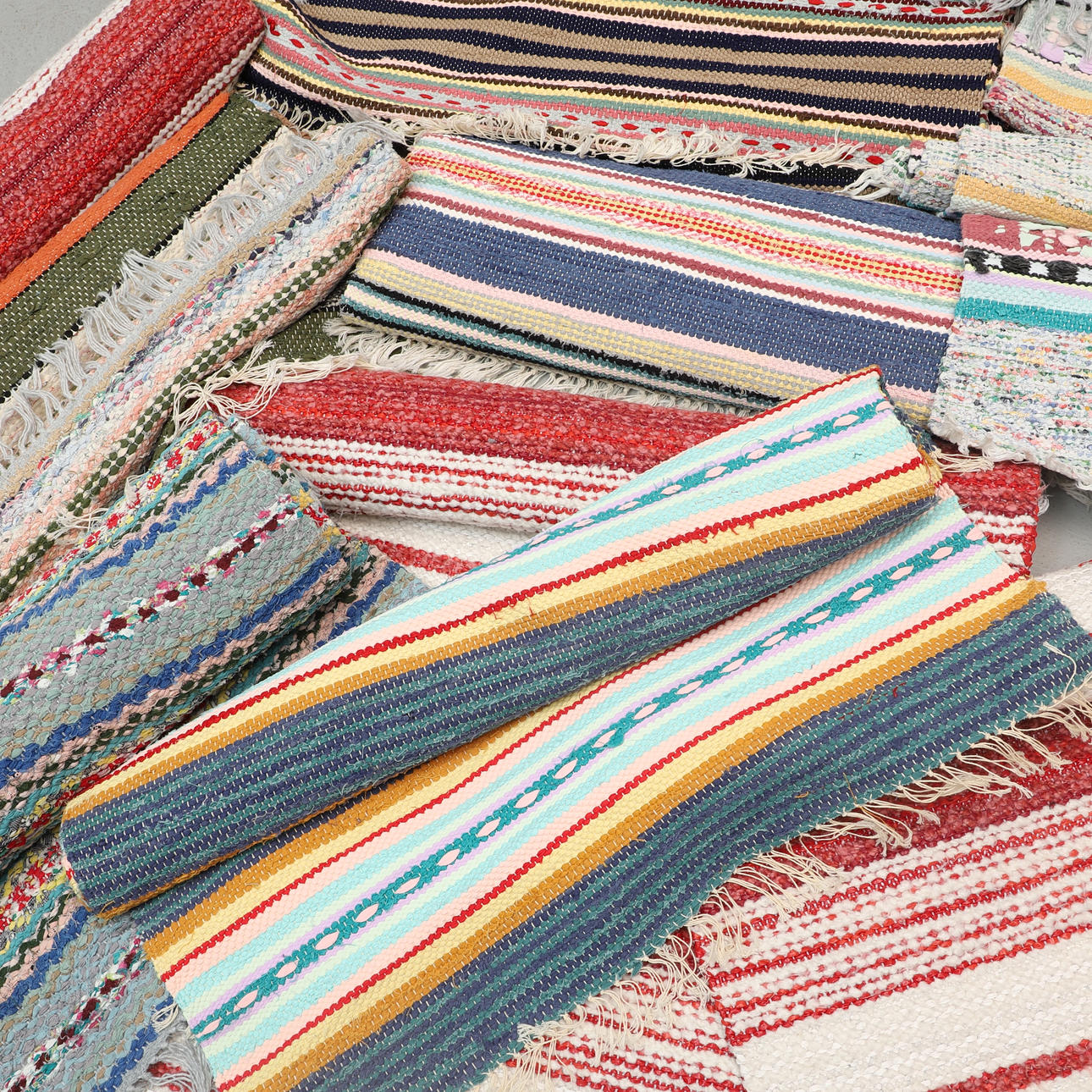 RAG RUGS, 13 pcs. Carpets & Textiles - Carpets - Auctionet