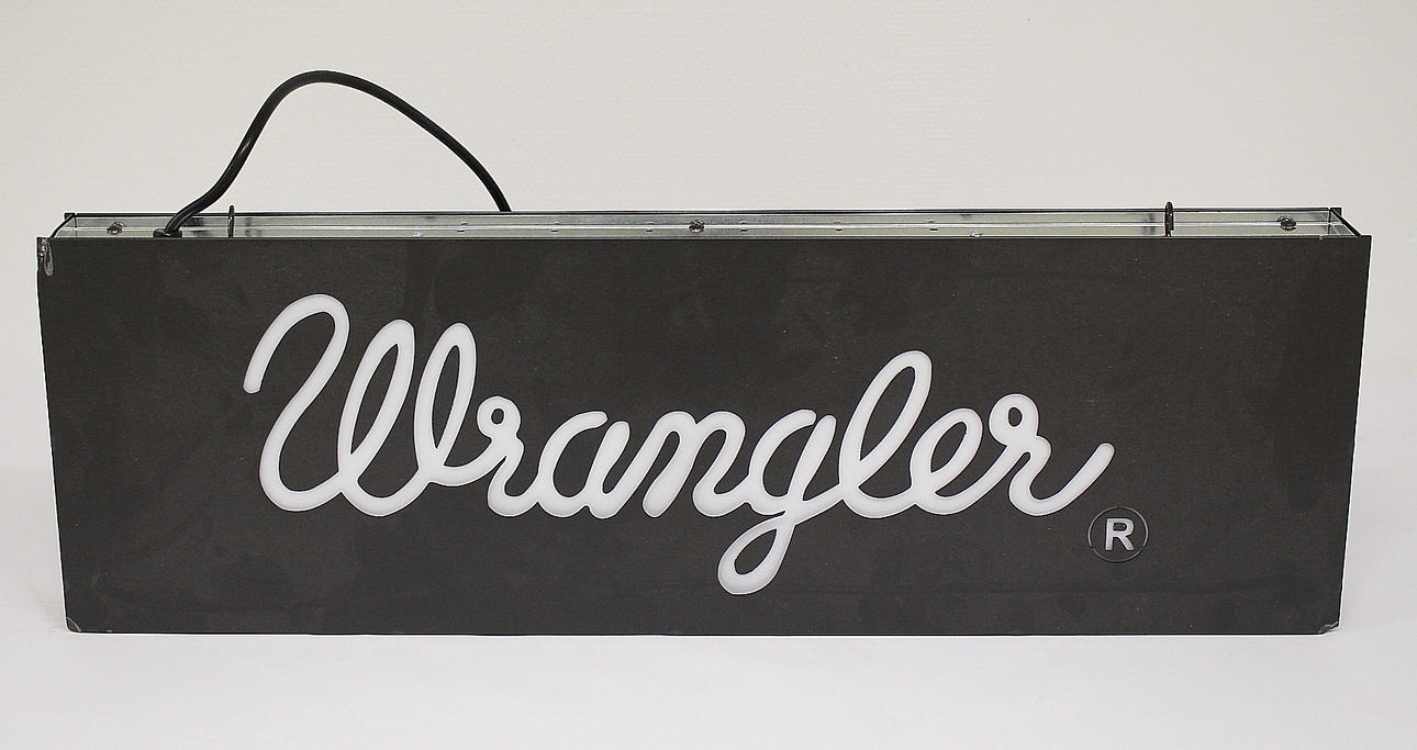 LJUSSKYLT, WRANGLER.