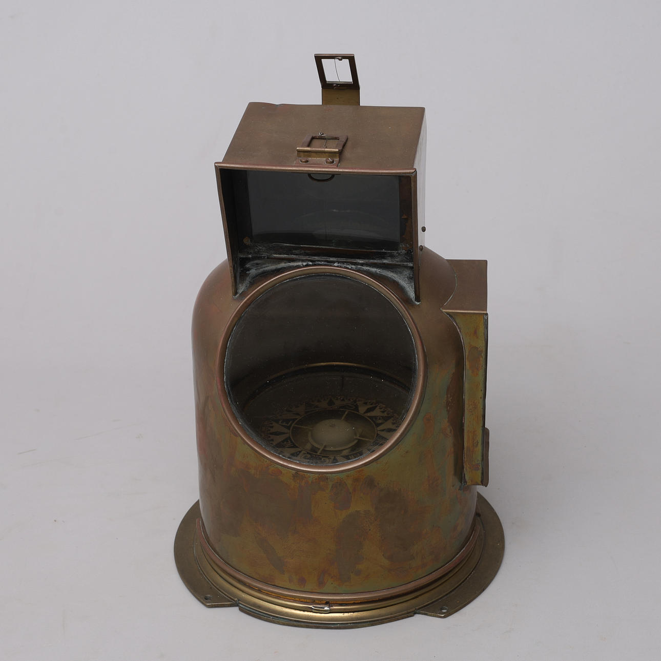 COMPASS AND BINNACLE, HUSUN, Gt Britain, brass.