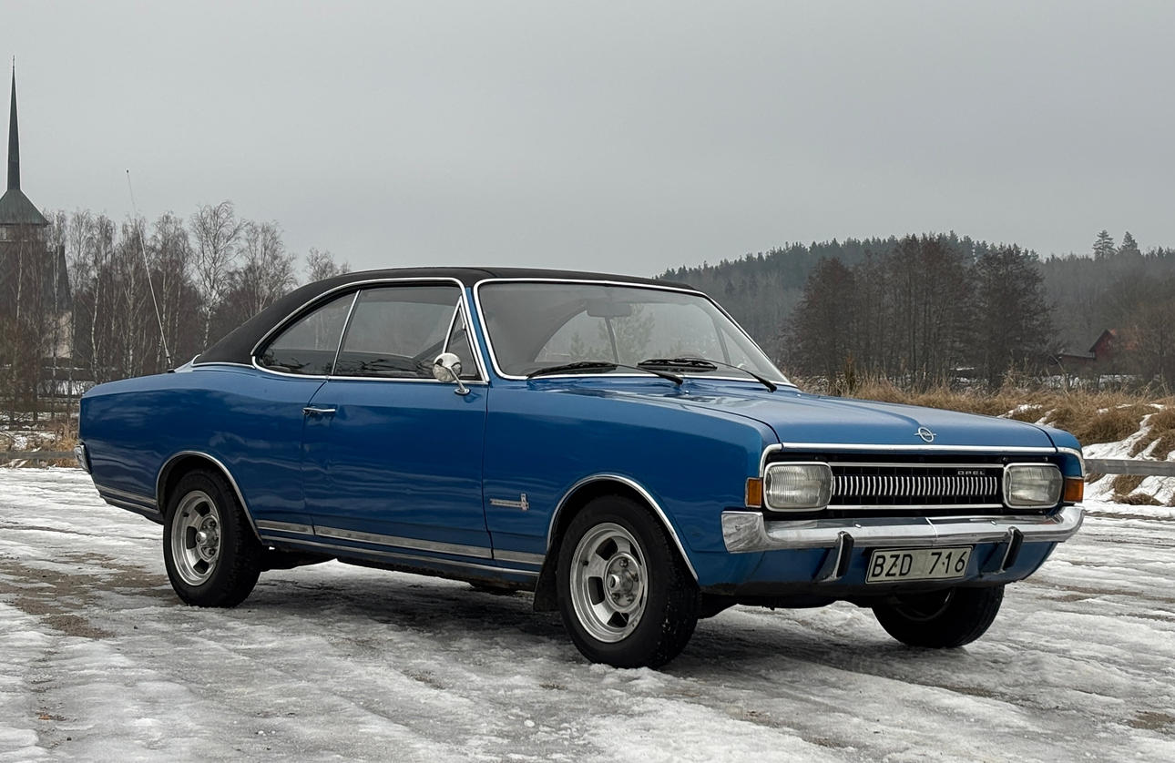 OPEL COMMODORE Coupé S, 1969.