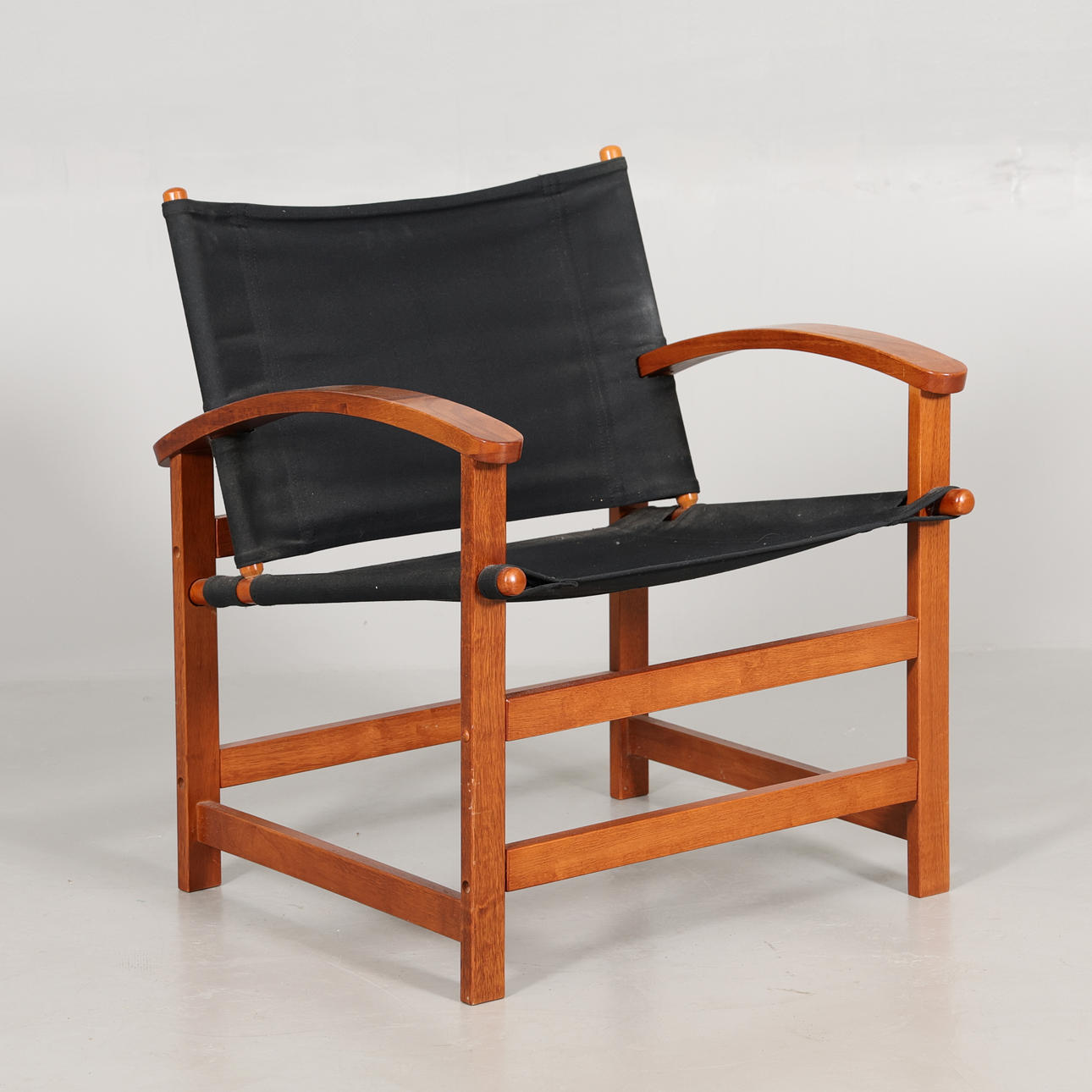 Sillón «estilo safari».