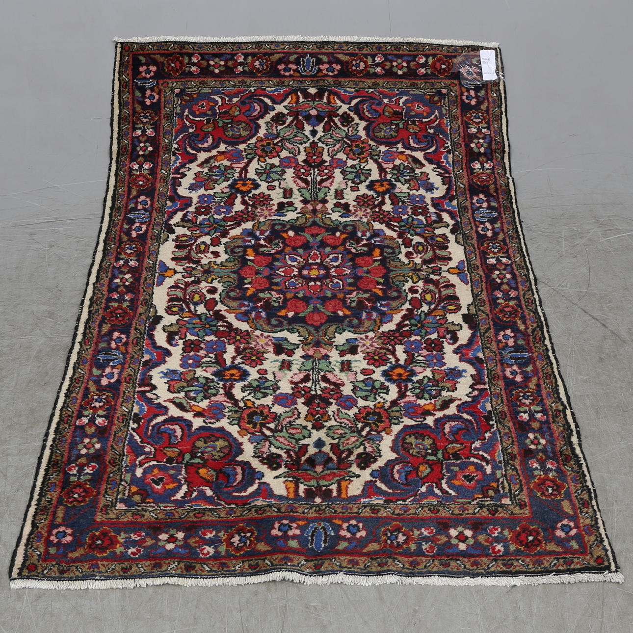 MATTA, orientalisk, ca. 155x102 cm.