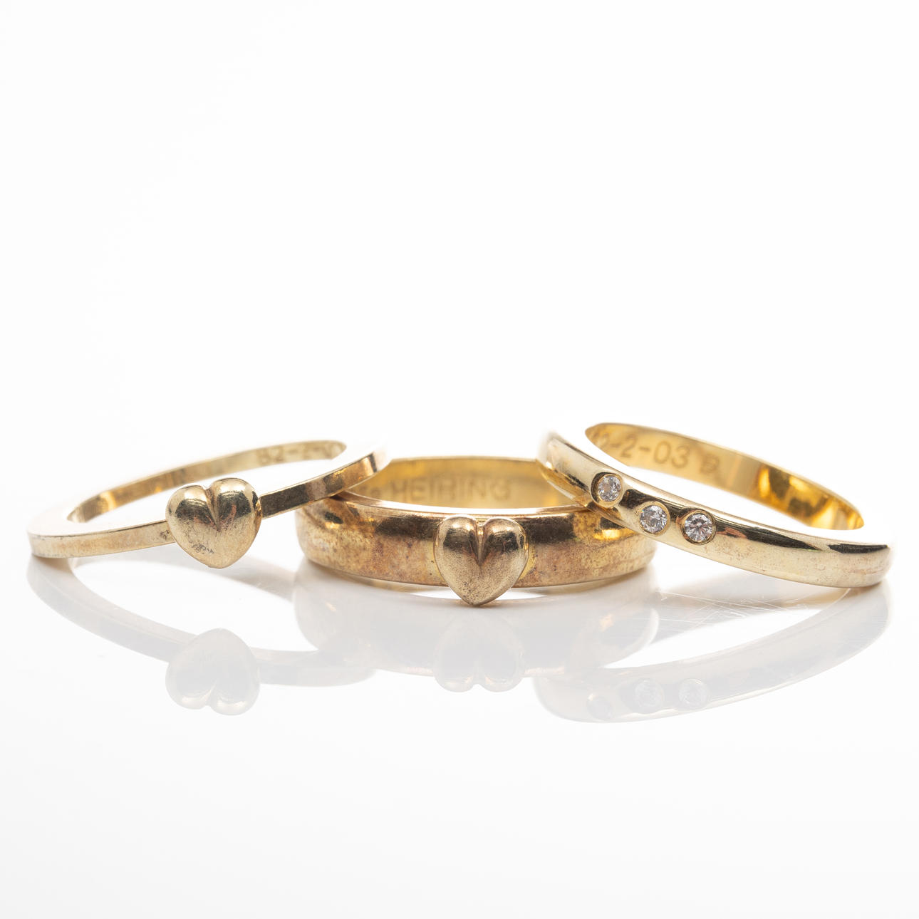 RINGAR, 3 st, Förgyllt sterlingsilver, Hiering, 1982.