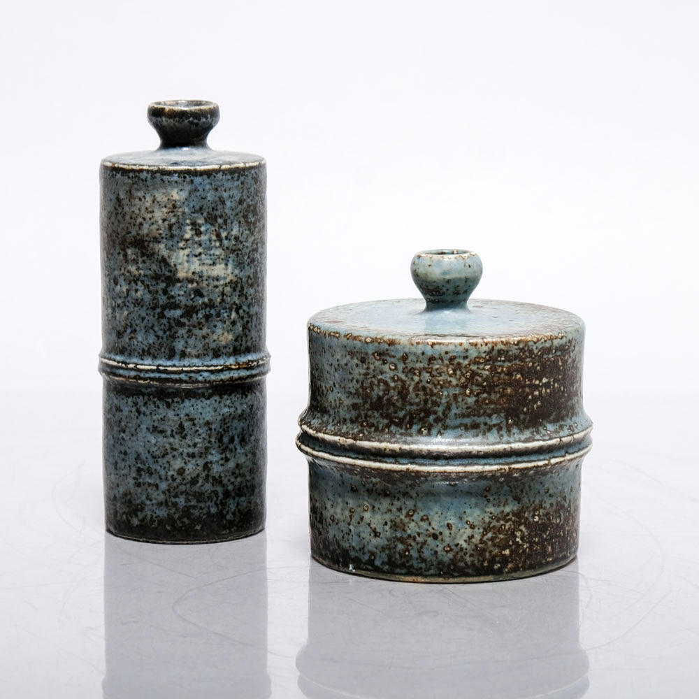 SYLVIA LEUCHOVIUS. VASER, 2 delar, Rörstrand, Stengods.