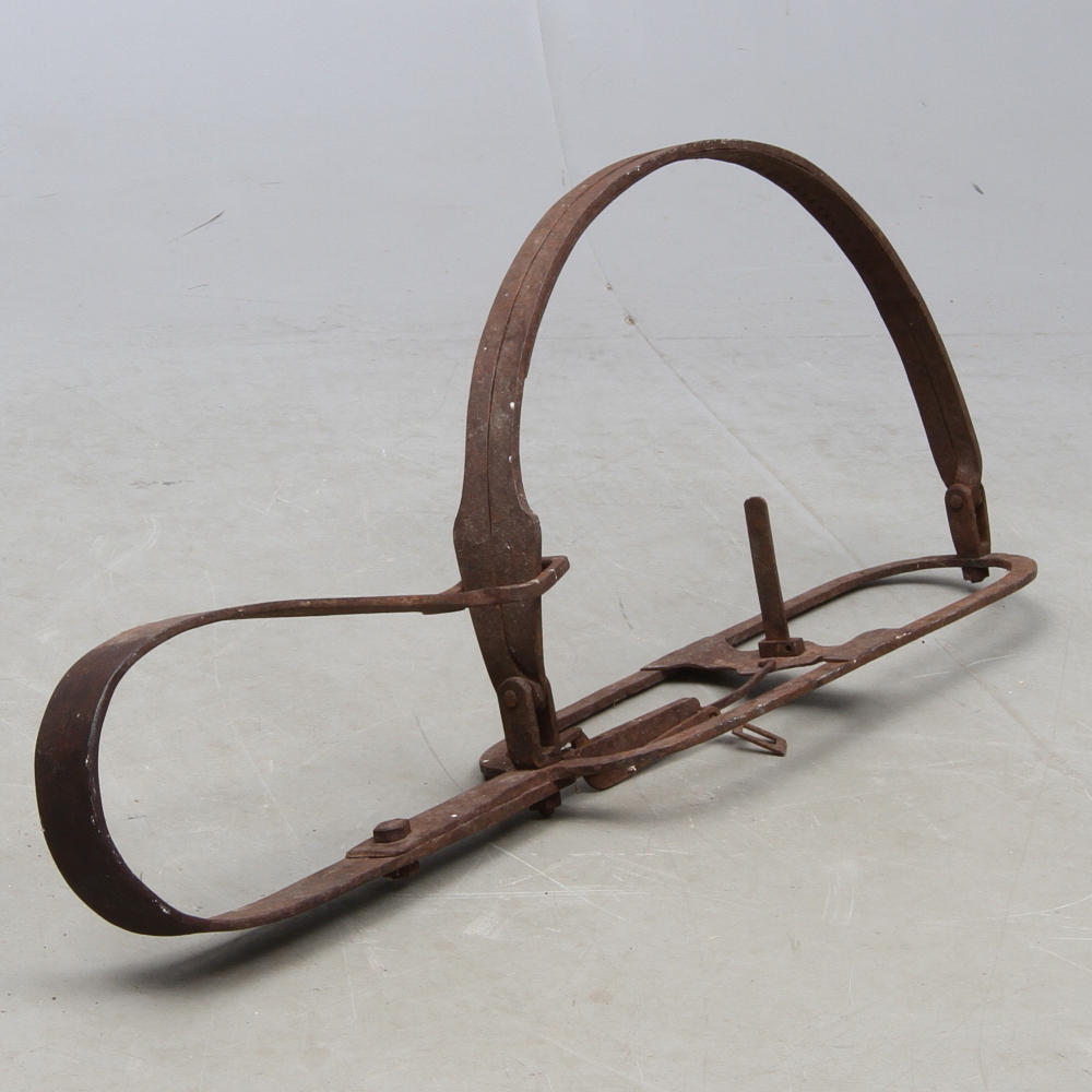 BJÖRNSAX, smide, 18/1900-tal.