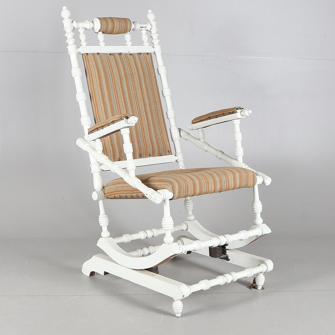 GUNGSTOL, trä, amerikansk modell, 1900-talets början.