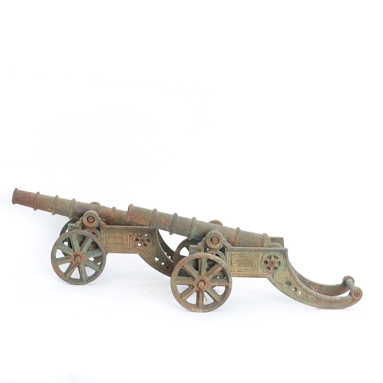 SALUTKANONER ETT PAR, 1900-tal.