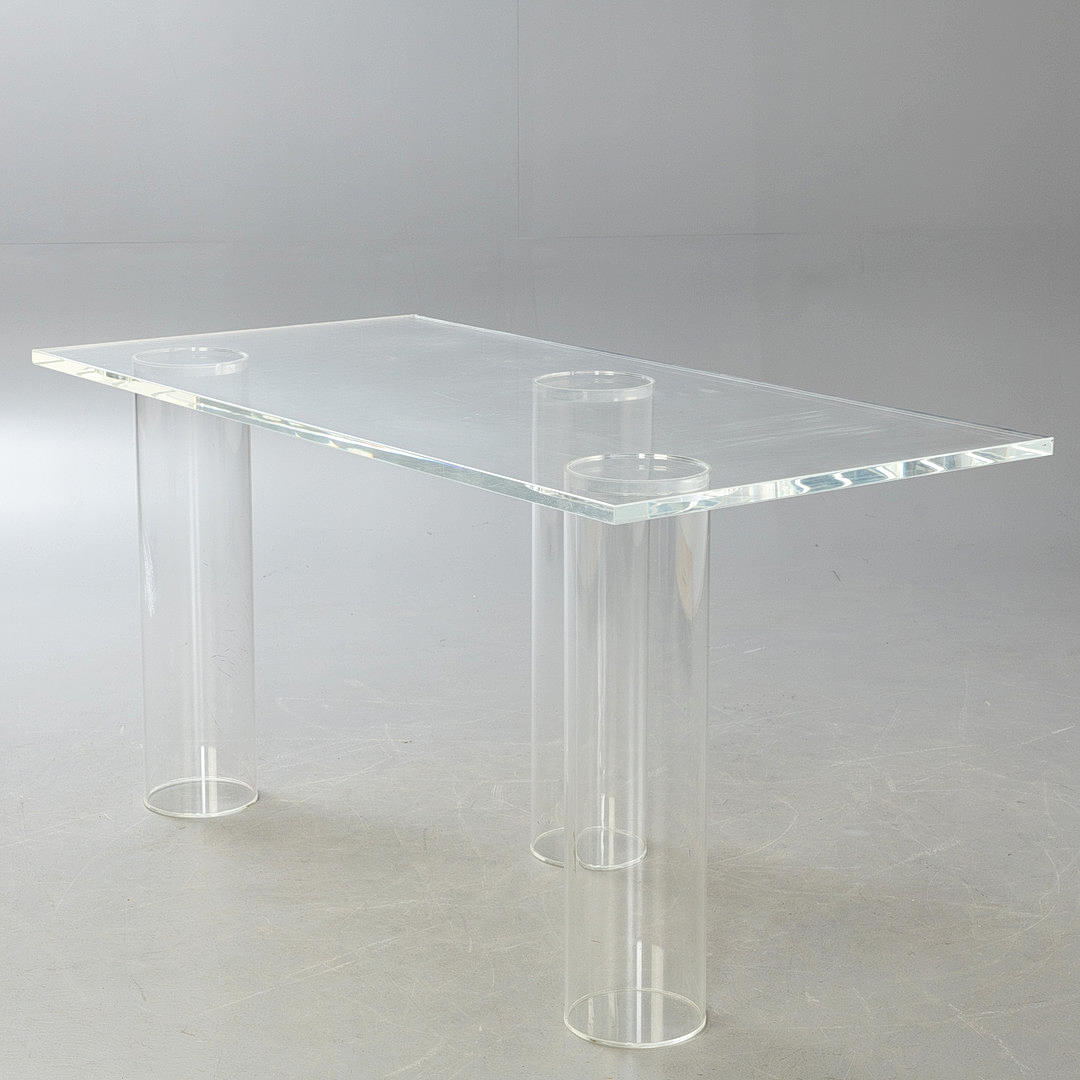 Large acrylic table. Furniture - Dining tables - Auctionet