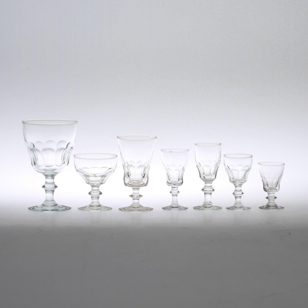 GLASSERVIS, 39 delar, Elis Bergh, Kosta.