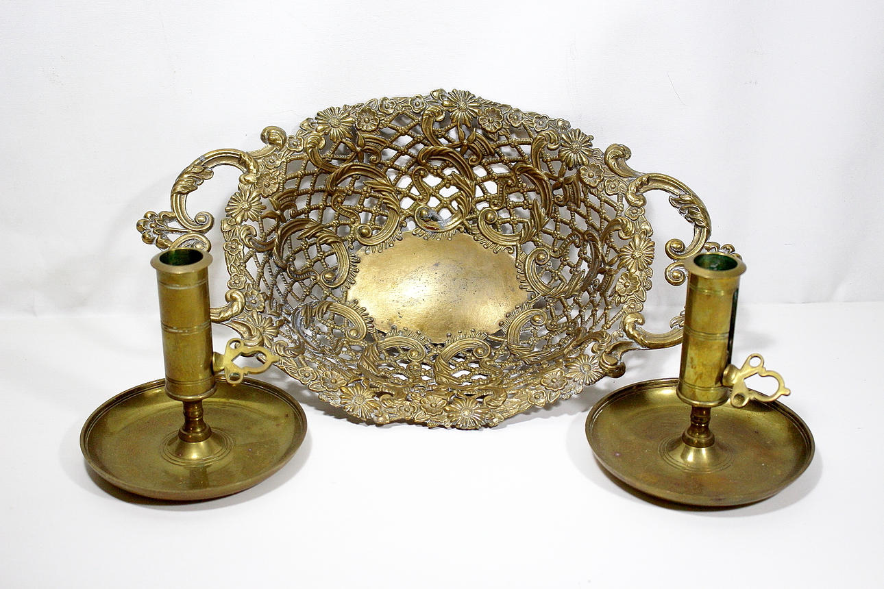 LJUSSTAKAR och SKÅL, mässing.