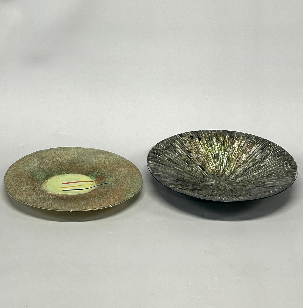 TWO ART GLASS BOWLS.