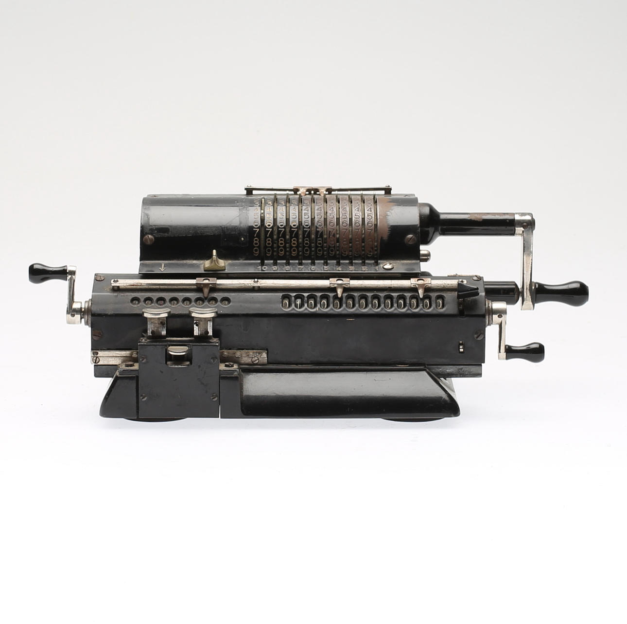 RÄKNESNURRA, Original Odhner, 1900-tal.