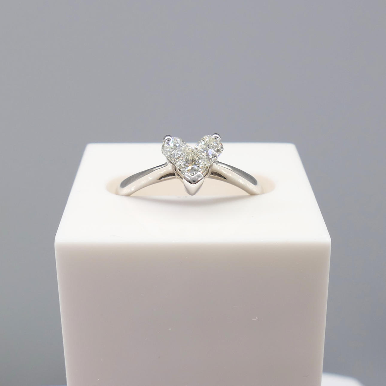 0.50CT DIAMOND heart ring.