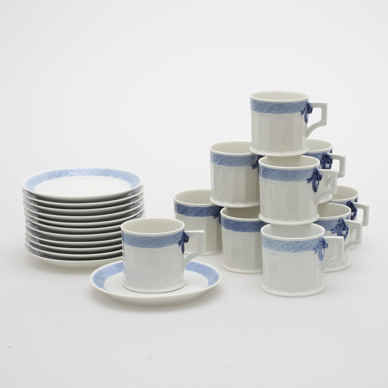 KAFFEKOPPAR, med FAT, 23 delar, "Blå Vifte", Royal Copenhagen.