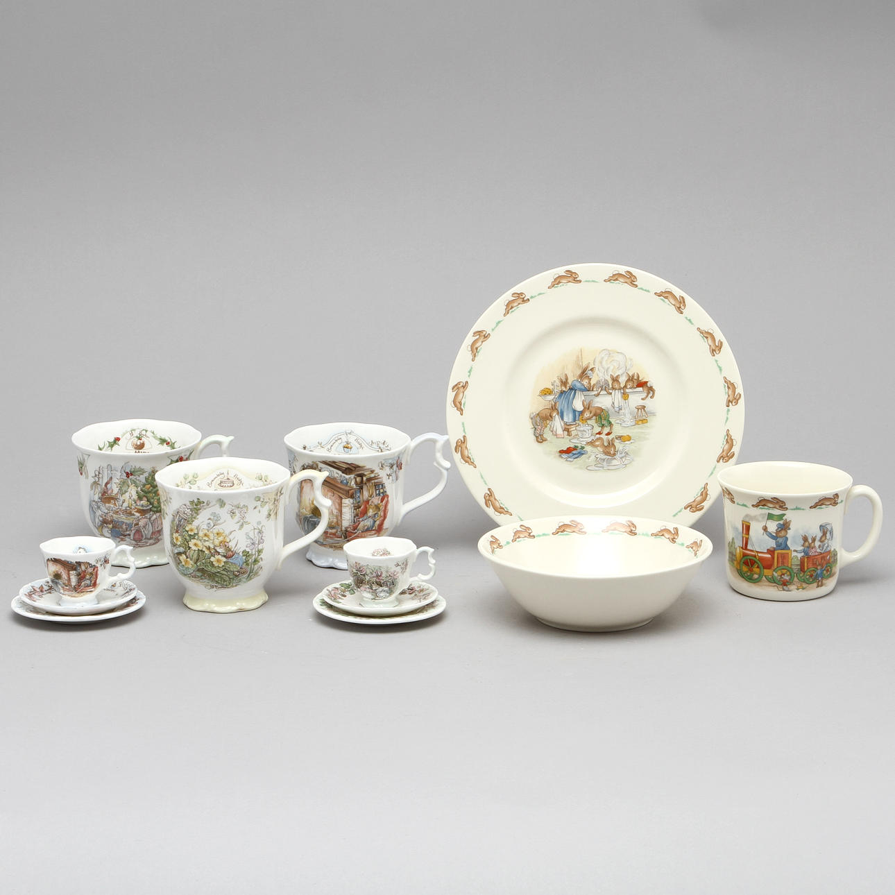 PORSLINSFÖREMÅL, 10 delar, porslin, Royal Doulton.