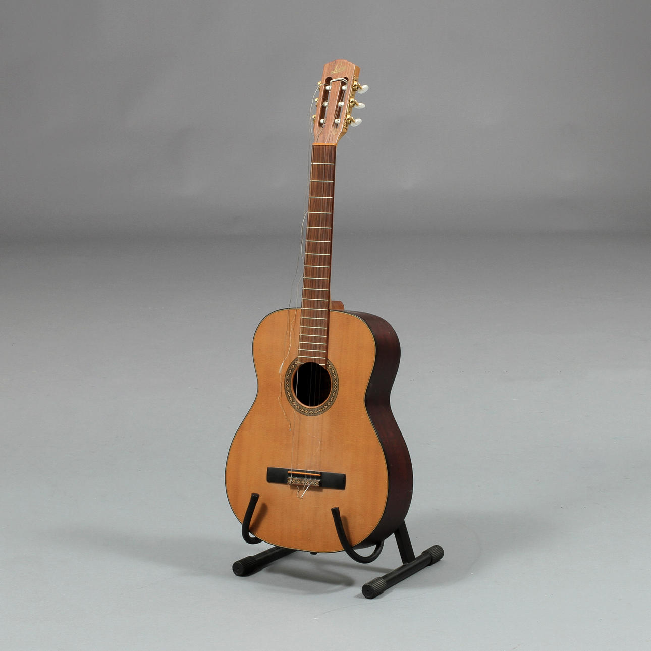 GITARR, 6 strängad, Lewin.