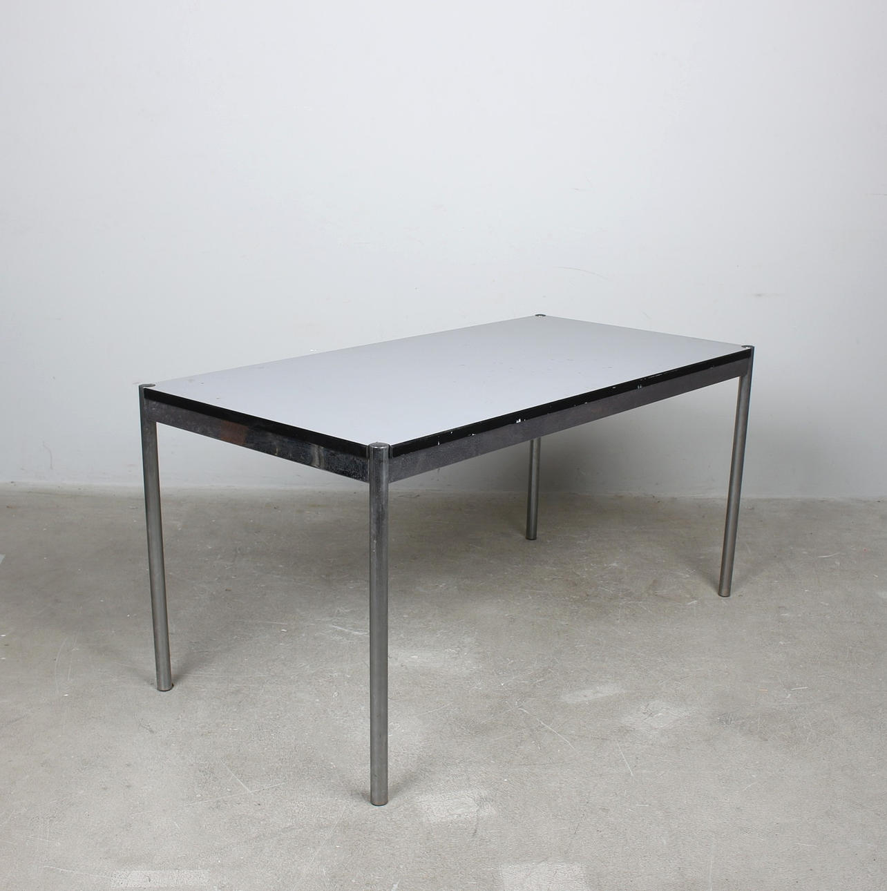 USM Haller table.