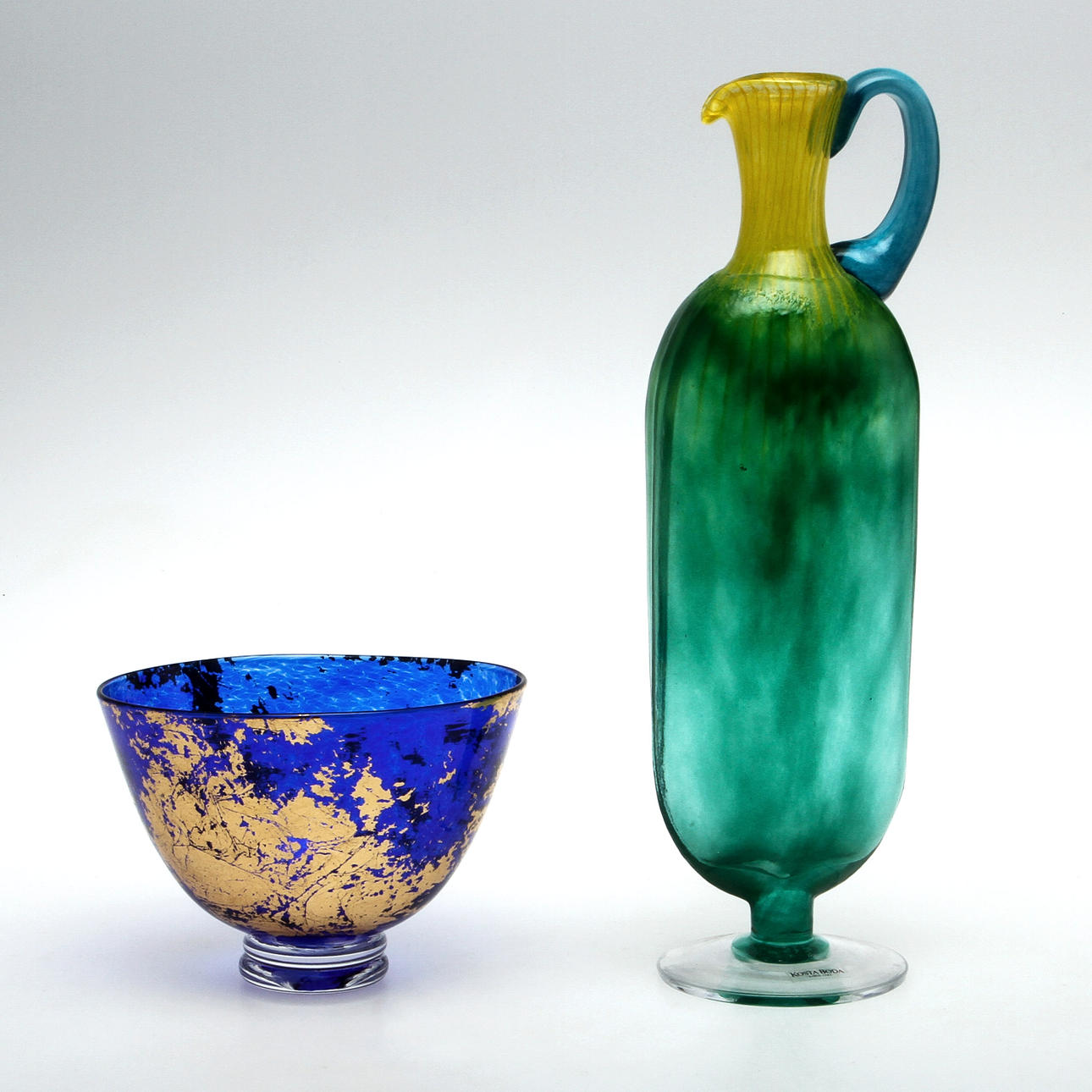 SKÅL samt KANNA, glas, Helena Gibson och Kjell Engman.