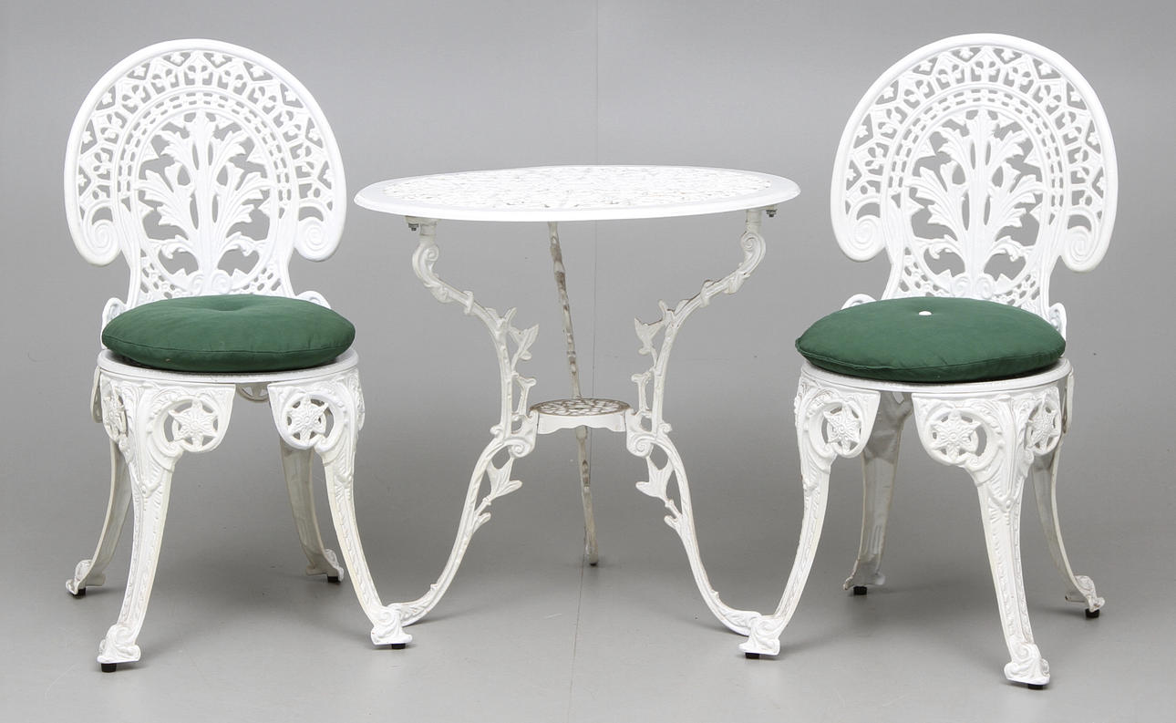 TRÄDGÅRDSMÖBEL, 3 delar, 1900-talets senare del.