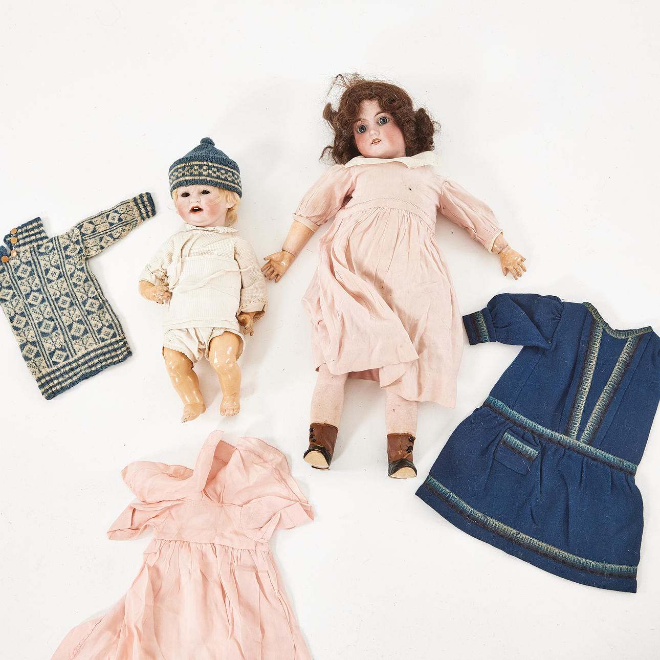 DOLLS, 2 pieces, DOLL CLOTHES.