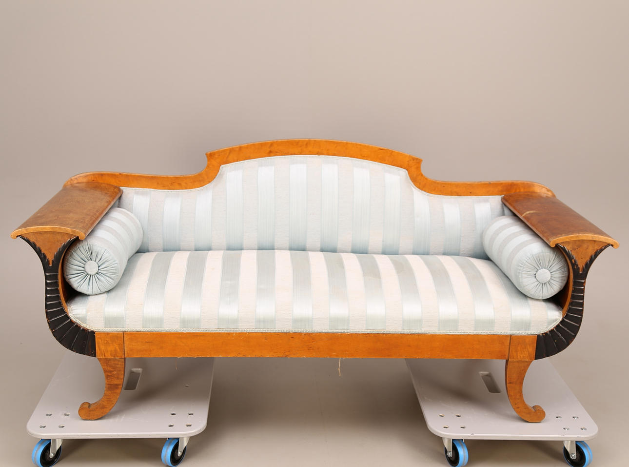 SOFFA, engelsk alm, Karl Johan tidigt 1800-tal.