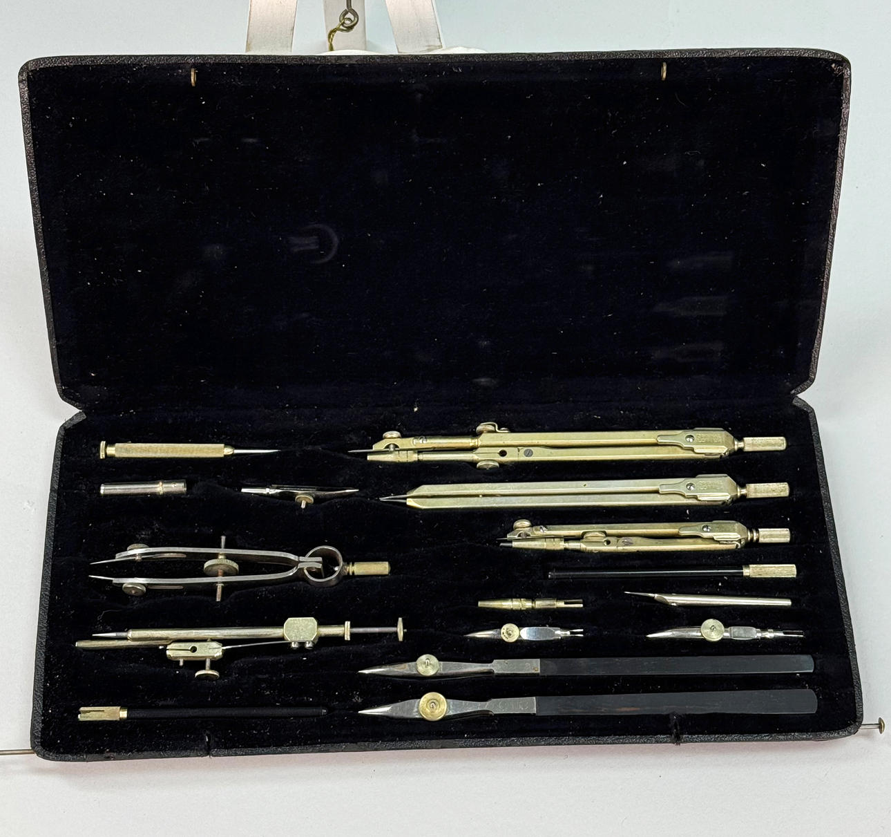 PRAZISION ORGINAL LOTTERS 559 - 1900 talets början.