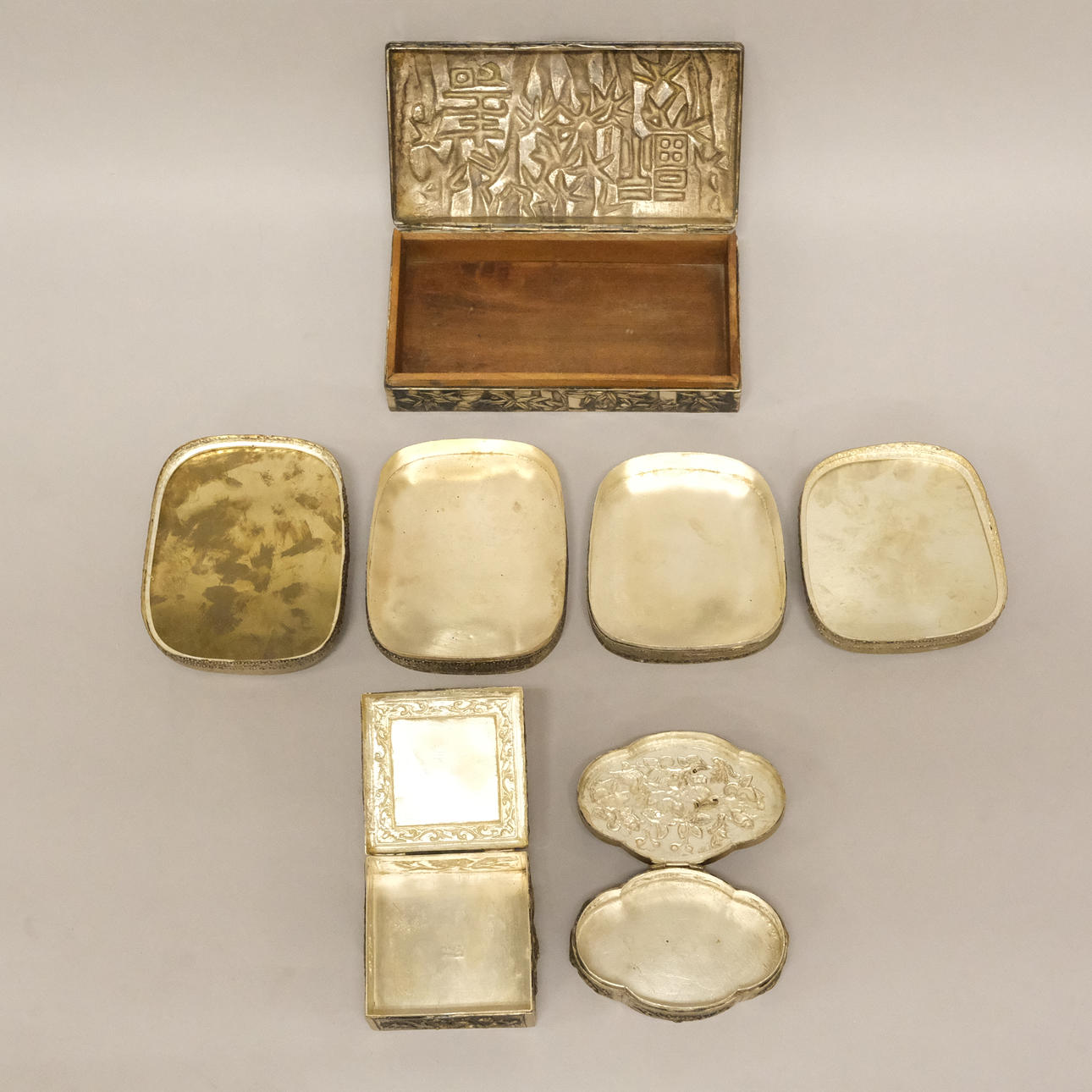 5 SKRIN VARAV 4 ORIENTALISKA. Silver & Metall - Övriga metallföremål ...
