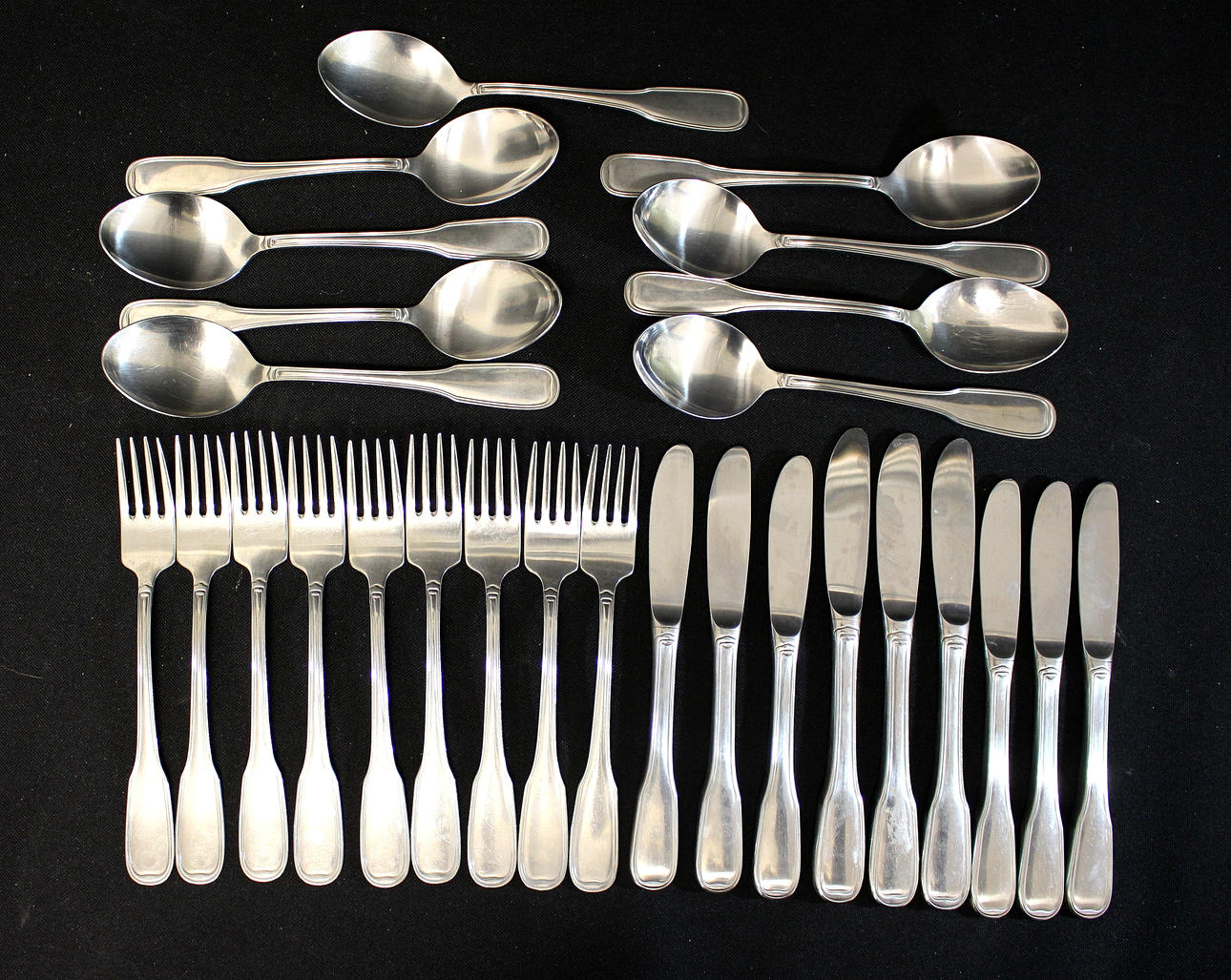 BESTICK, 27 delar, Gense Attaché.