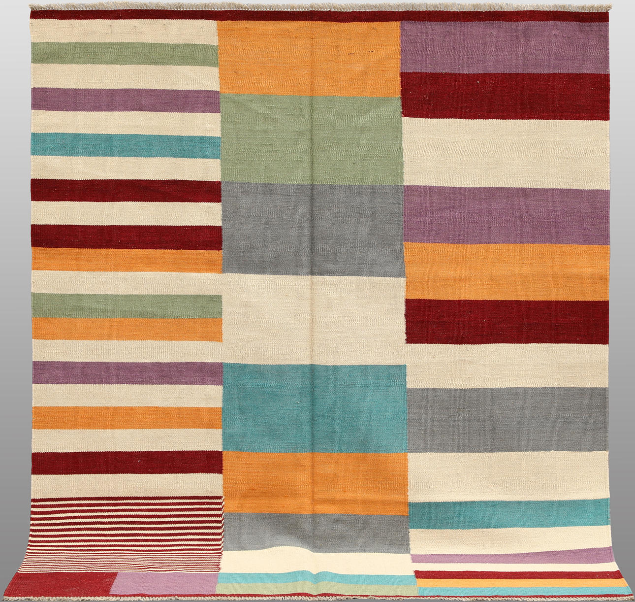 MATTA, Kelim, modern design, 199 x 157 cm.