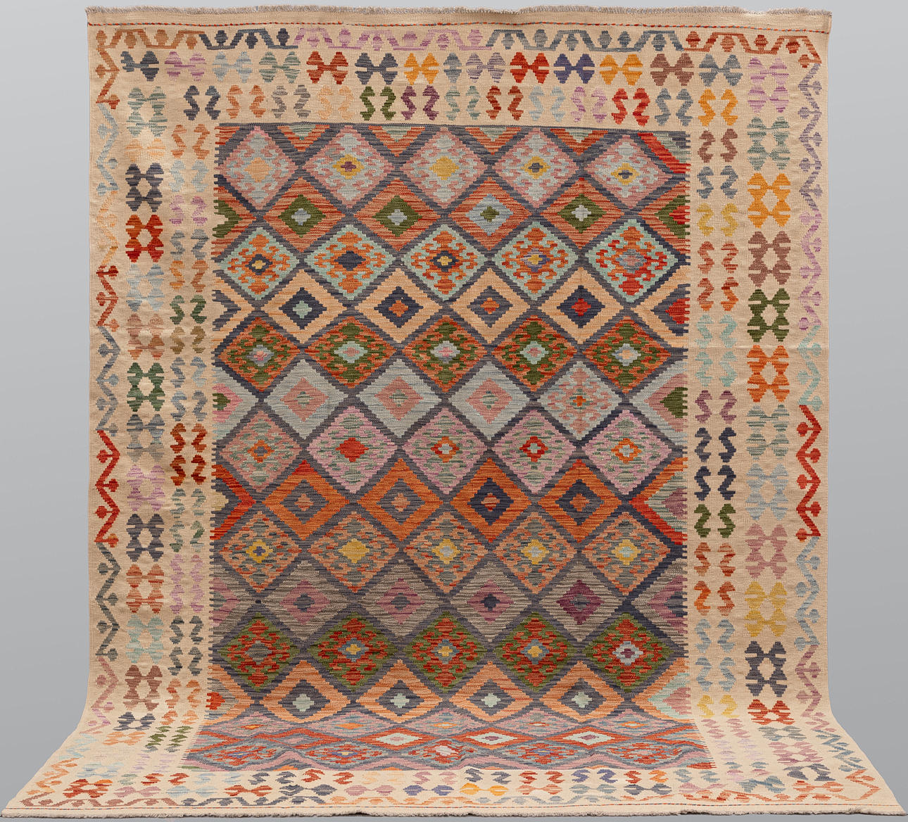 ORIENT CARPET. Kelim classic design, 337 x 244 cm.