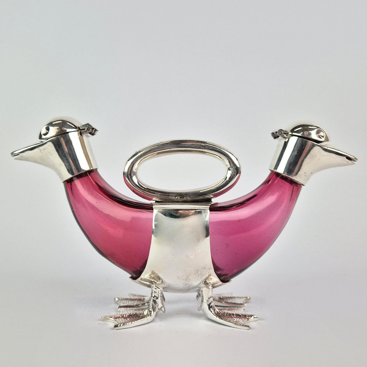 DOUBLE ENDED DUCK FORM JUG.