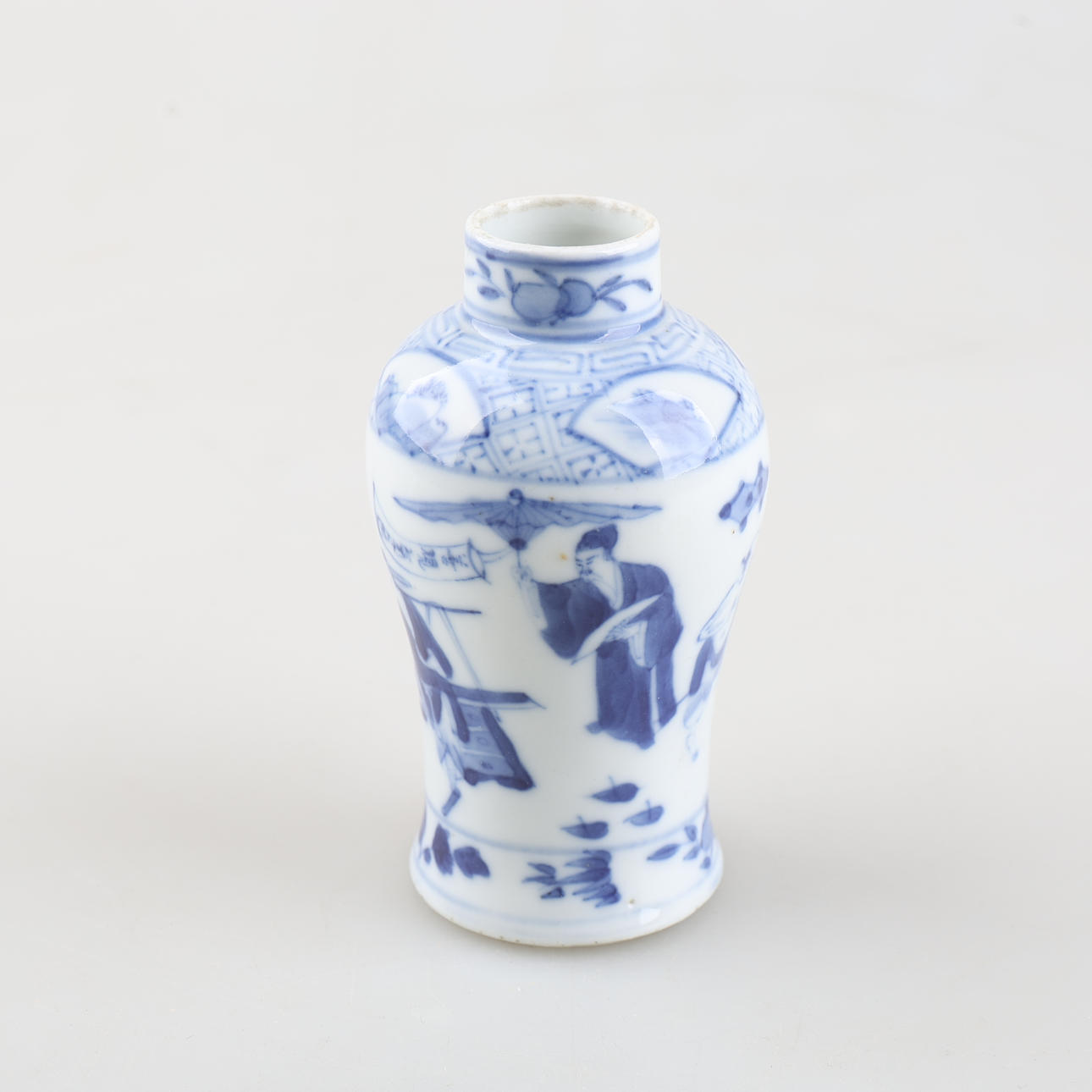 VAS, blå vitt, Kangxi, 1800-tal.